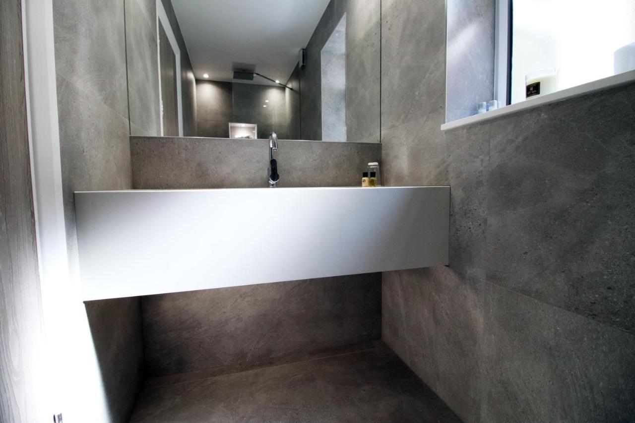 New Spacious 2 Bed Getaway - Private Courtyard! - Underfloor Heating Cardiff Exterior foto